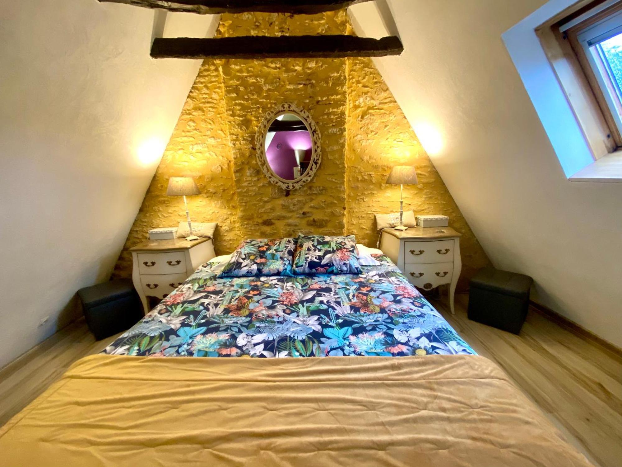 La Clef Des Songes - Chambres Climatisees - Sarlat Centre - Parking Gratuit - Piscine, Spa Et Massages A 400Metres ภายนอก รูปภาพ