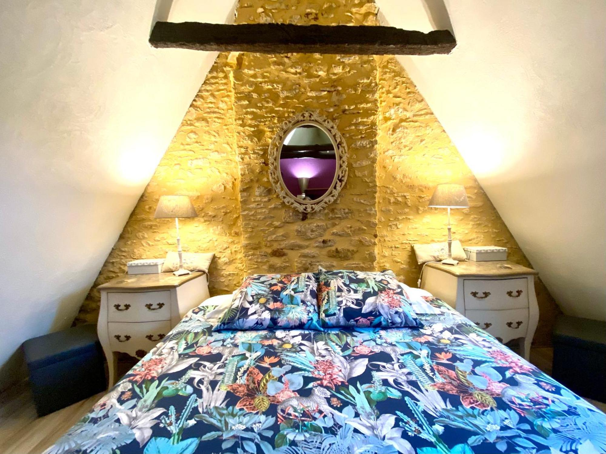 La Clef Des Songes - Chambres Climatisees - Sarlat Centre - Parking Gratuit - Piscine, Spa Et Massages A 400Metres ภายนอก รูปภาพ