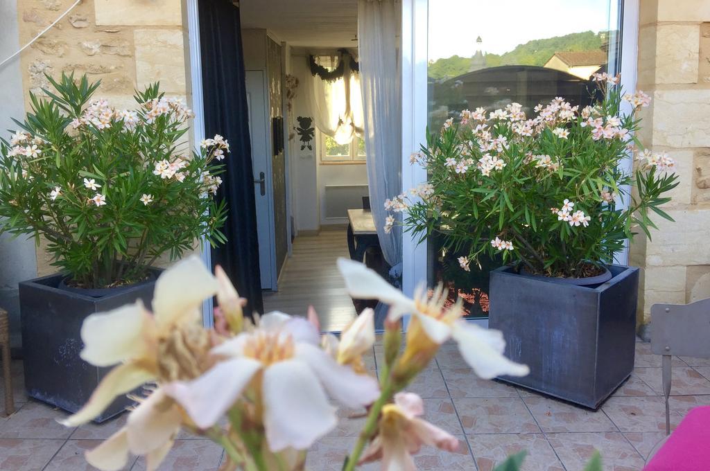 La Clef Des Songes - Chambres Climatisees - Sarlat Centre - Parking Gratuit - Piscine, Spa Et Massages A 400Metres ภายนอก รูปภาพ